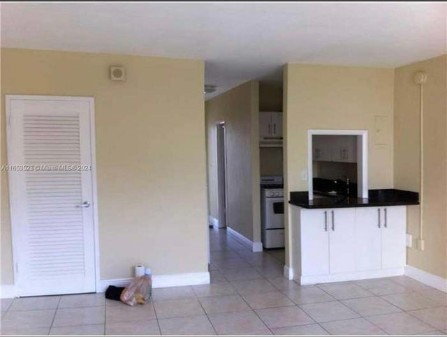 3 of 12 - 1300 Lincoln Rd F306, Miami Beach, FL
