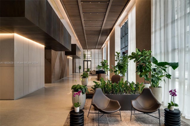 601 Ne 1 Ave 2902, Miami