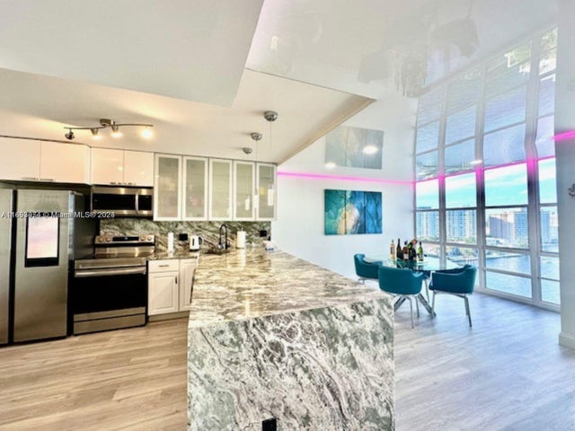 3 of 23 - 2017 S Ocean Dr 1107, Hallandale Beach, FL