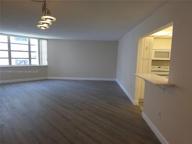 2 of 17 - 2750 Ne 183rd St 1212, Aventura, FL