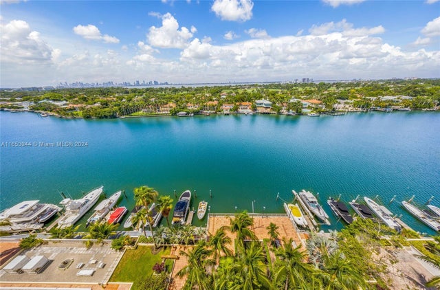 2 of 40 - 5600 Collins Ave 14m, Miami Beach, FL