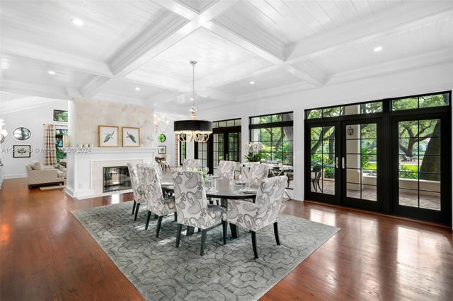 4 of 40 - 10920 Lakeside Dr, Coral Gables, FL