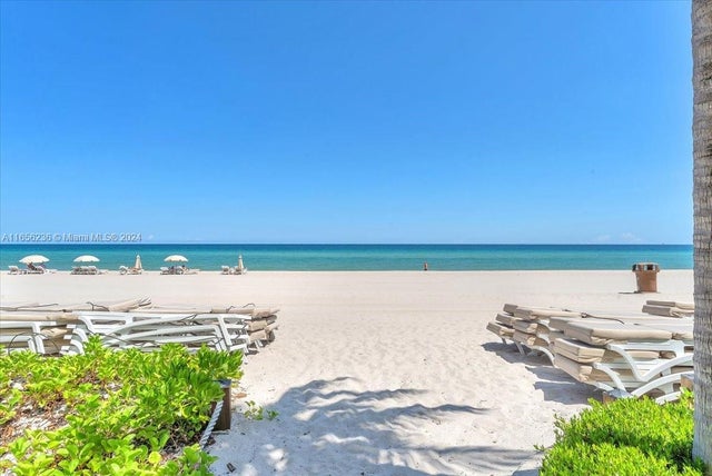 4 of 77 - 18975 Collins Ave 5302+cabana 6, Sunny Isles Beach, FL