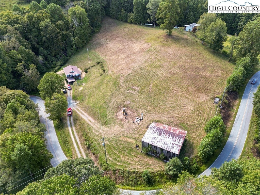 314 Andy Hicks Road, Banner Elk Property Listing