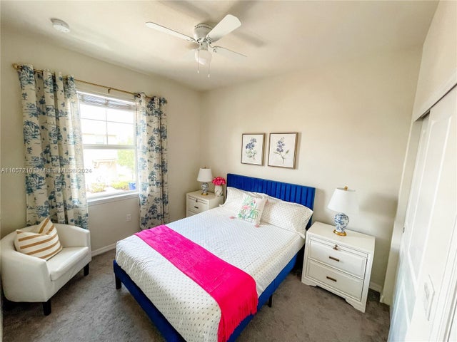 5 of 39 - 5100 Eucalyptus Dr 2, Hollywood, FL