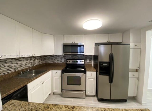 1 of 30 - 13499 Biscayne Blvd 1507, North Miami, FL