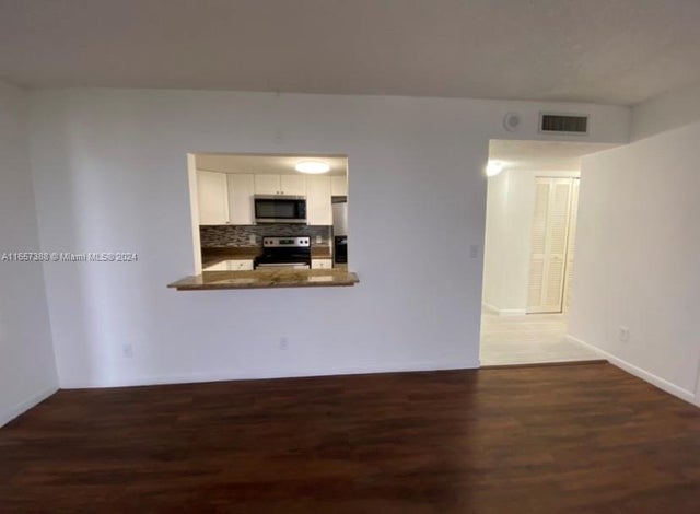 3 of 30 - 13499 Biscayne Blvd 1507, North Miami, FL