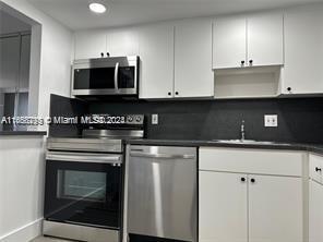 2 of 13 - 13499 Biscayne Blvd 801, North Miami, FL
