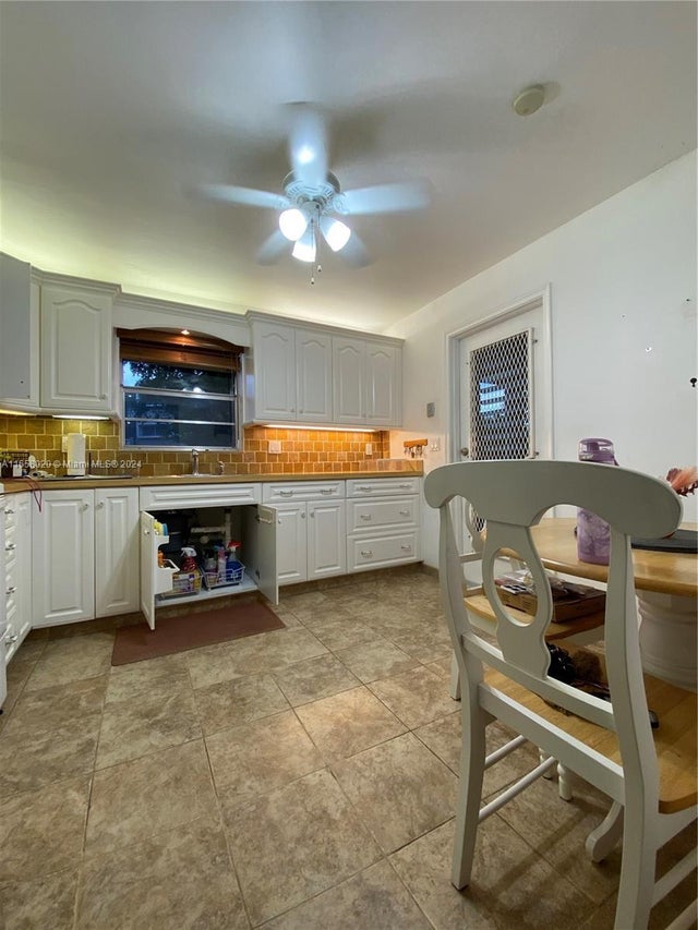 3 of 19 - 500 S Luna Ct 2, Hollywood, FL