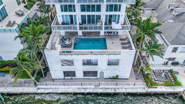 2 of 31 - 7939 East Dr 15, North Bay Village, FL