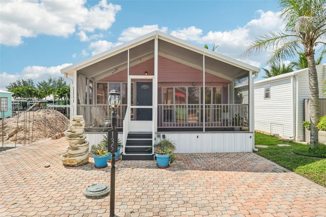 1 of 35 - 10851 S Ocean Dr #135, Jensen Beach, FL