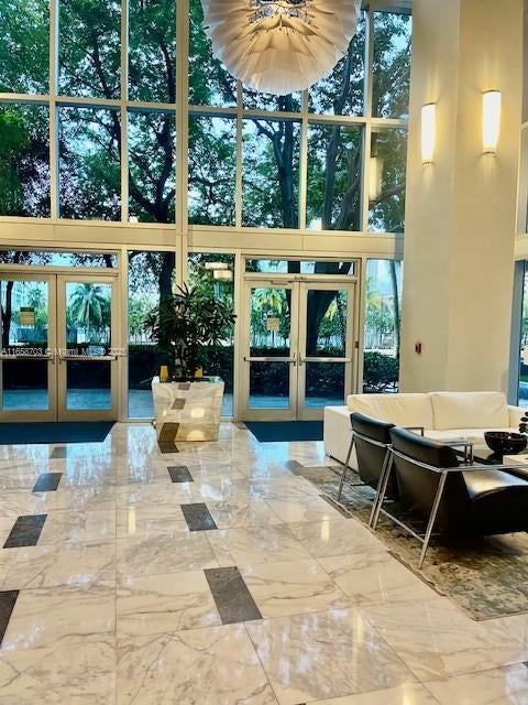 4 of 31 - 185 Sw 7th St 1605, Miami, FL