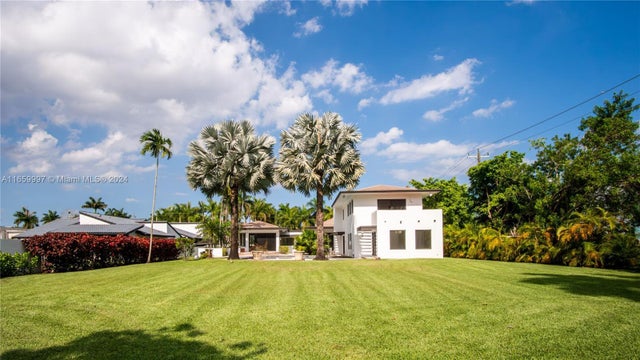 4 of 27 - 4020 Sw 129th Ave, Miami, FL
