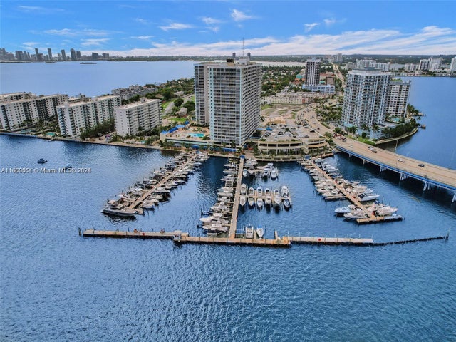 1 of 52 - 7601 E Treasure Dr 2418, North Bay Village, FL