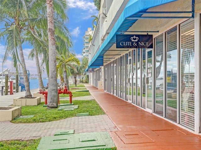 2 of 52 - 7601 E Treasure Dr 2418, North Bay Village, FL