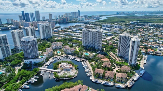 1 of 29 - 3700 Island Blvd C202, Aventura, FL