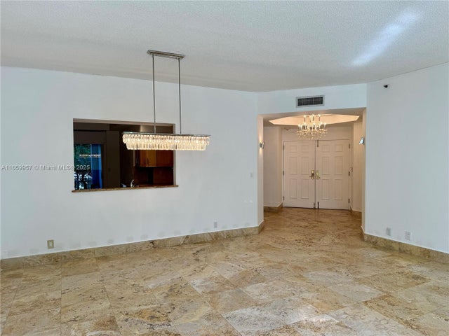 5 of 29 - 3700 Island Blvd C202, Aventura, FL