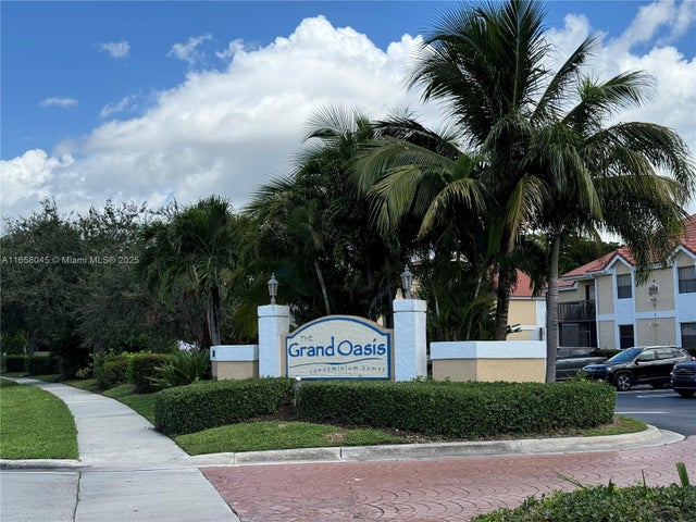 1 of 32 - 5801 Riverside Dr 202b3, Coral Springs, FL