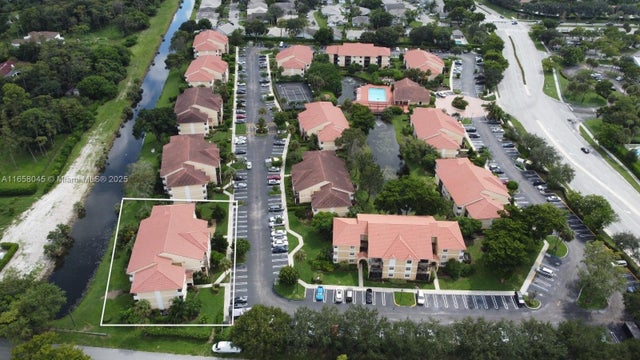 3 of 32 - 5801 Riverside Dr 202b3, Coral Springs, FL