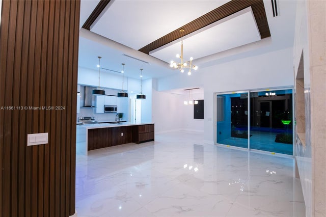 4 of 51 - 13 Sw 21st St, Cape Coral, FL