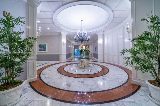 4 of 33 - 3800 S Ocean Dr 416, Hollywood, FL