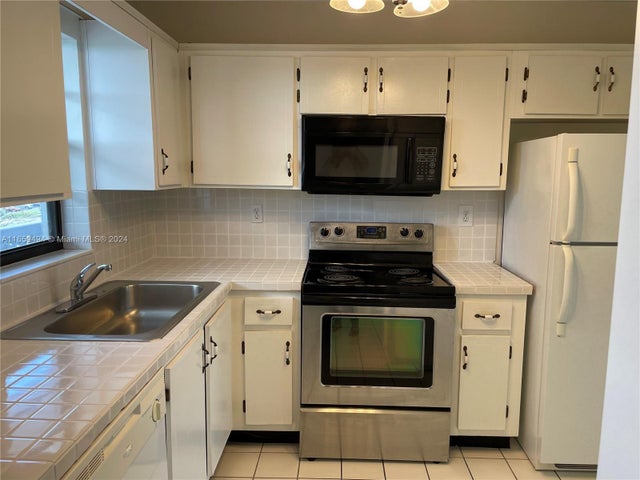 2 of 21 - 9235 Sw 8th St 406, Boca Raton, FL
