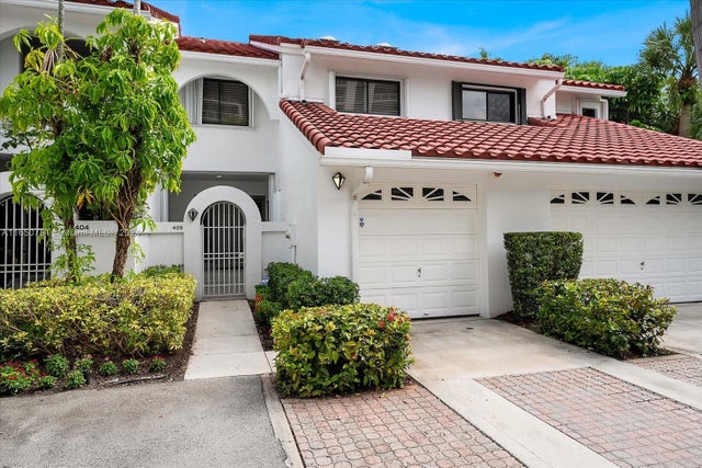 2 of 18 - 3602 Yacht Club Dr 405, Aventura, FL