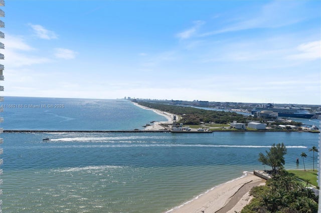 4 of 33 - 2100 S Ocean Ln 2008, Fort Lauderdale, FL
