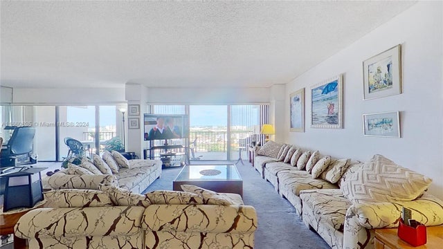 1 of 34 - 1800 Ne 114th St 1411, Miami, FL
