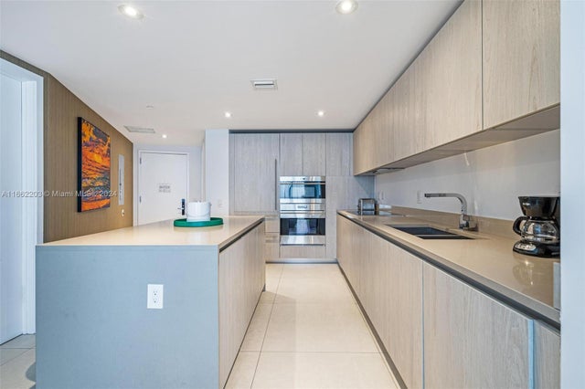 5 of 34 - 4111 S Ocean Dr 1912, Hollywood, FL
