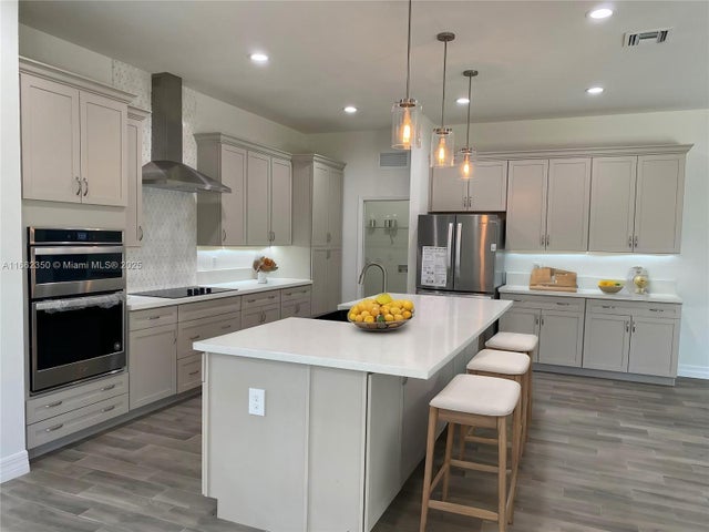 2 of 23 - 24440 Sw 209th Pl, Homestead, FL