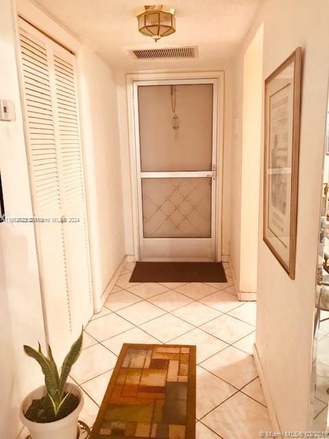 4 of 17 - 215 Se 3rd Ave 405b, Hallandale Beach, FL