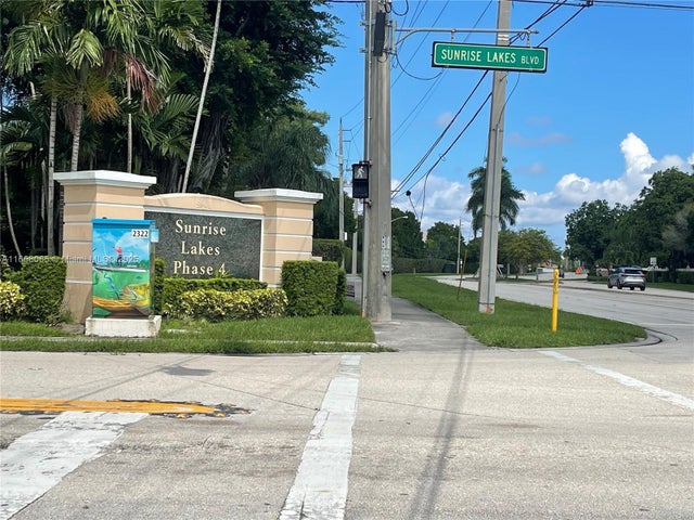 1 of 16 - 10442 Sunrise Lakes Blvd 303, Sunrise, FL