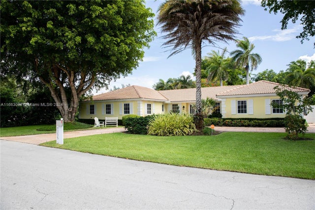 2 of 22 - 8305 Sw 171st St, Palmetto Bay, FL