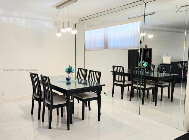 2 of 32 - 8930 S Hollybrook Blvd 106, Pembroke Pines, FL