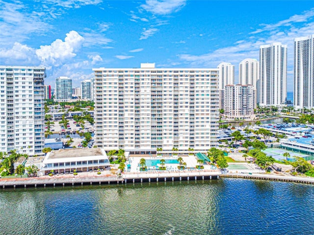1 of 84 - 300 Bayview Dr 1012, Sunny Isles Beach, FL