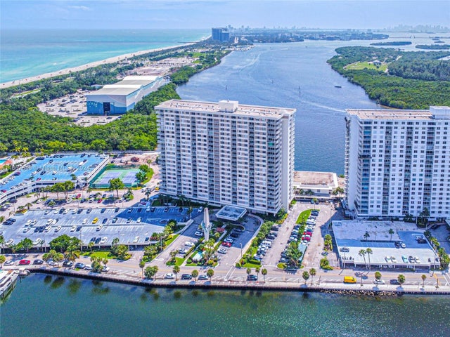 2 of 84 - 300 Bayview Dr 1012, Sunny Isles Beach, FL
