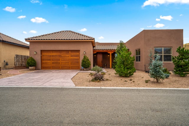 3 Pinon Doblado, Santa Fe