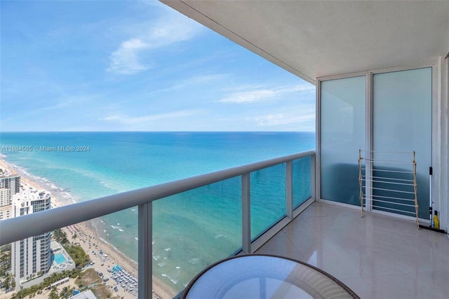 2 of 43 - 1830 S Ocean Dr 4709, Hallandale Beach, FL