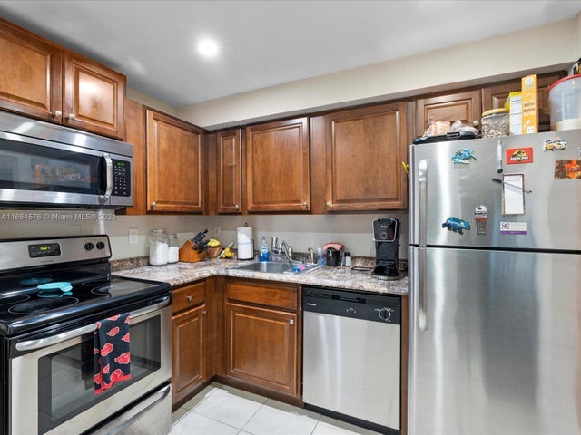 5 of 17 - 8401 W Sample Rd 28, Coral Springs, FL