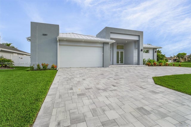 1 of 34 - 2207 Sw 32th St, Cape Coral, FL