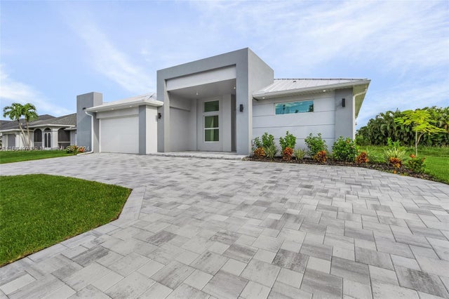 3 of 34 - 2207 Sw 32th St, Cape Coral, FL