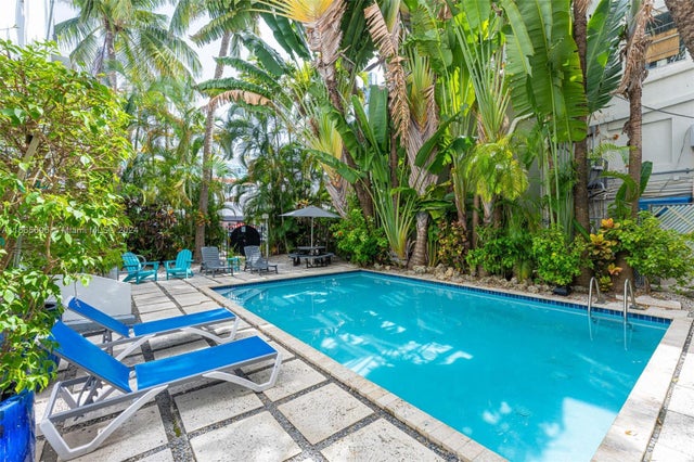 1 of 25 - 420 15th St 307, Miami Beach, FL