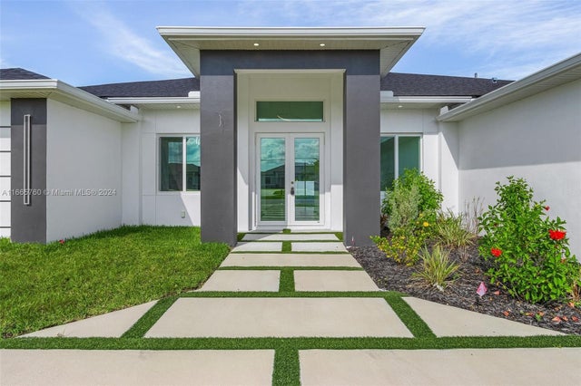 3 of 33 - 216 Chiquita Blvd, Cape Coral, FL