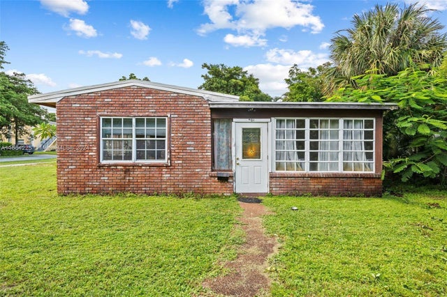 1 of 6 - 901 Ne 16th Pl, Fort Lauderdale, FL