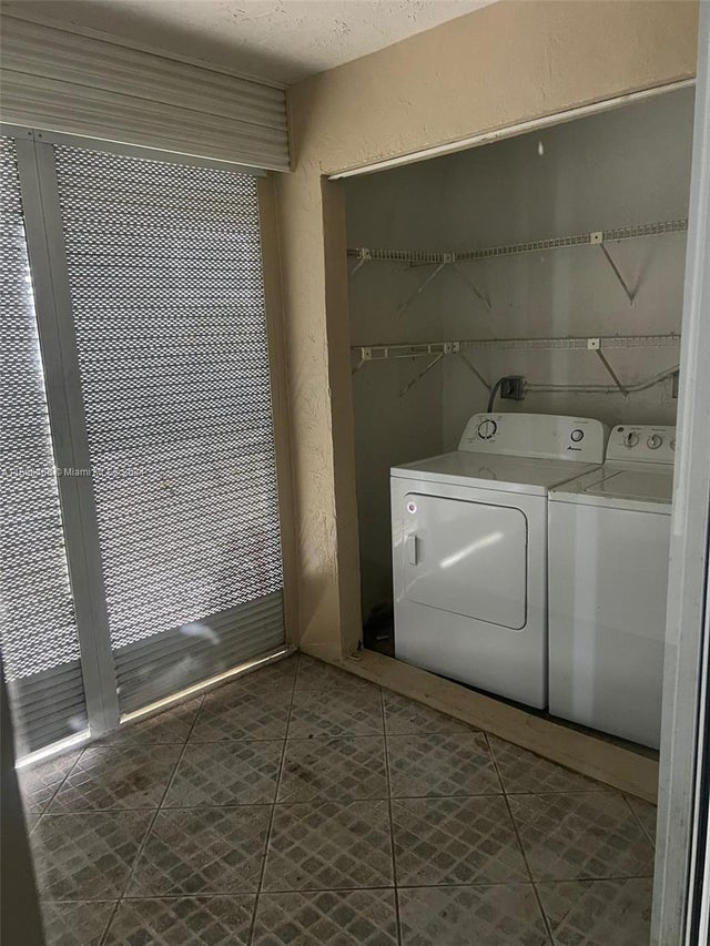5 of 15 - 435 Ne 210th Cir Ter 103-23, Miami, FL