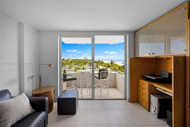2 of 37 - 465 Ocean Drive 619, Miami Beach, FL