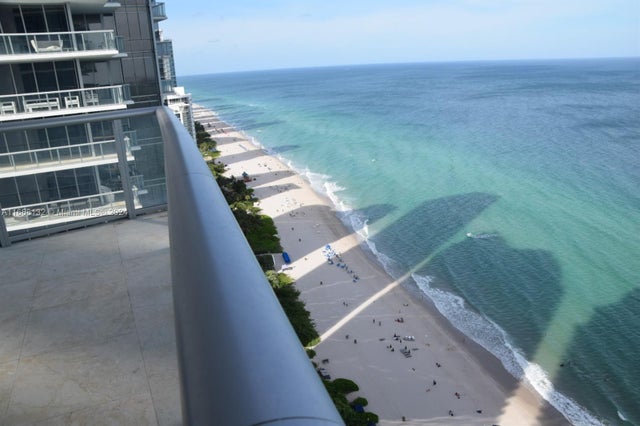 1 of 22 - 17001 Collins Ave 3208, Sunny Isles Beach, FL