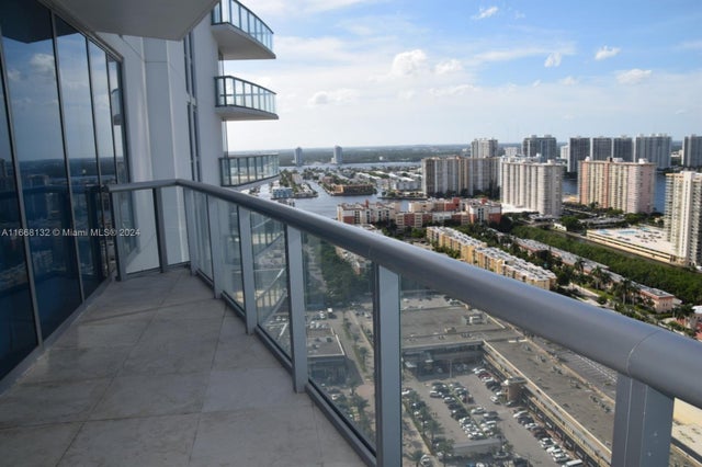 3 of 22 - 17001 Collins Ave 3208, Sunny Isles Beach, FL