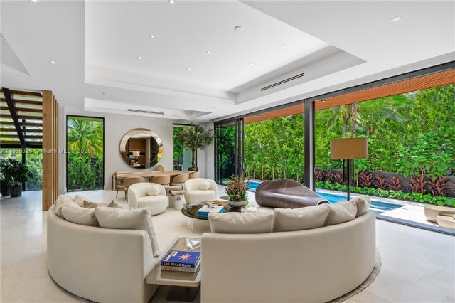 2 of 64 - 262 189th Ter, Sunny Isles Beach, FL
